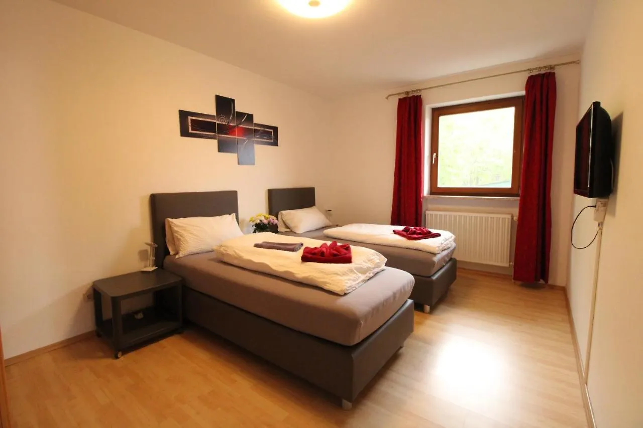 Hotel Zur Auszeit à Traunreut Mini-hôtel